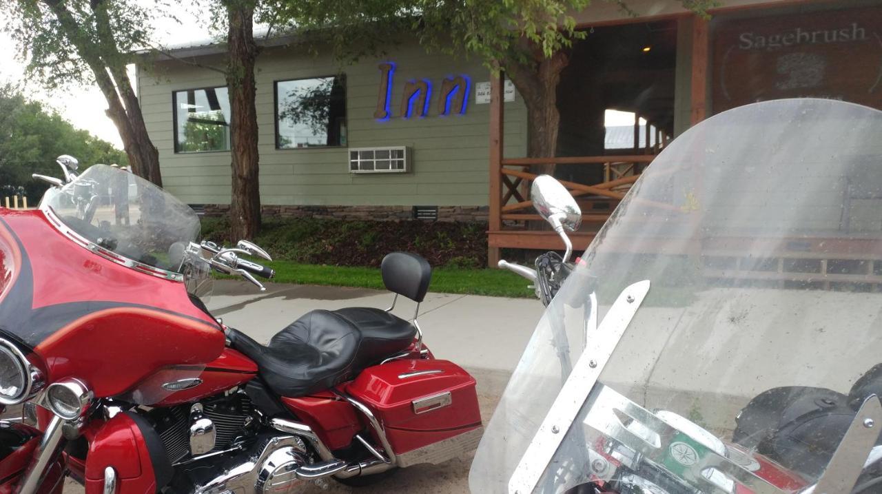 Sagebrush Inn & Suites Broadus Extérieur photo